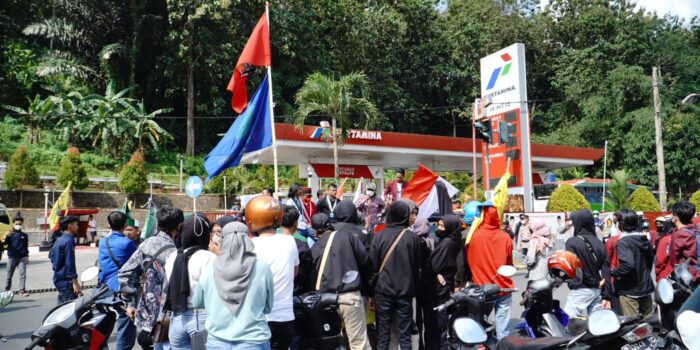 Kapolres Banjar Turun Langsung dalam Pengamanan Unjuk Rasa dari Gabungan Mahasiswa