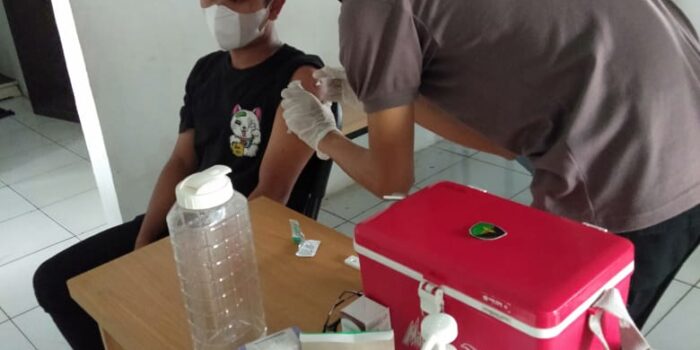 Dokkes Polres Ciamis Kembali Gelar Pelayanan Vaksinasi Covid-19, Dalam Menyambut HUT Bhayangkara Ke-76