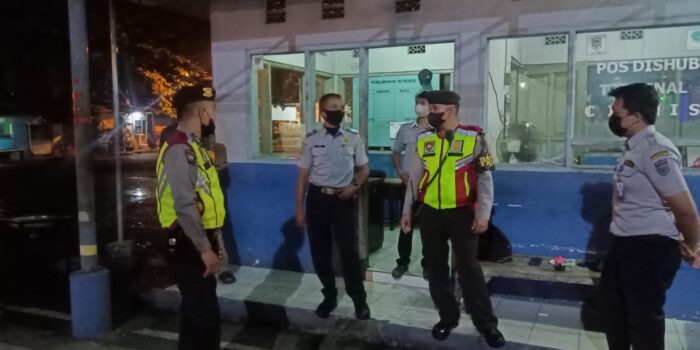 Menyasar Ke Tiga Titik Lokasi Di Pusat Kota Ciamis Unit Patroli Samapta Polres Ciamis Laksankan Patroli Dialogis