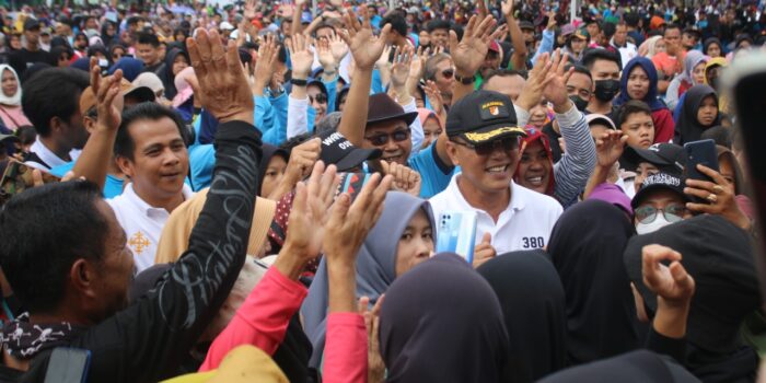 Jalan Sehat Eks Kewadanaan Rancah, Bupati Ciamis Persembahkan 5 Unit Sepeda Motor