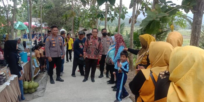 Kapolsek Banjarsari Polres Ciamis Hadiri Hari Jadi Desa Sukasari Ke 38