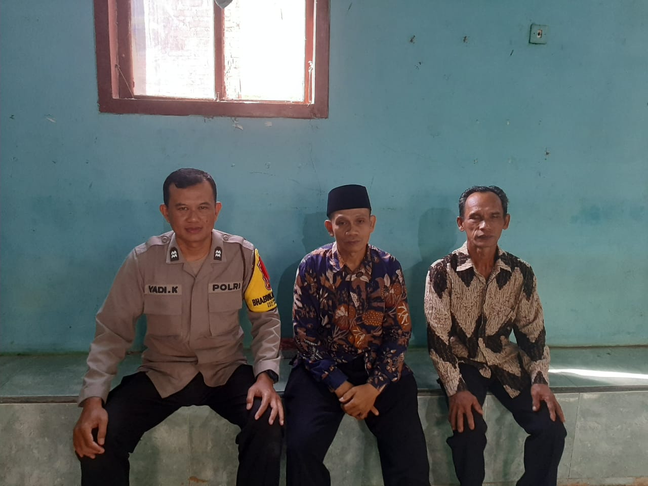 Ops Mantap Brata, Polsek Sukadana Polres Ciamis Patroli Dialogis ke Warga di Desa Margajaya