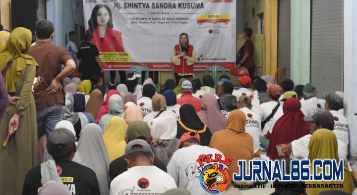 Paramitha Widya Kusuma. SE. M. M Anggota DPR RI Blusukan Ke Pasar Induk Kabupaten Brebes