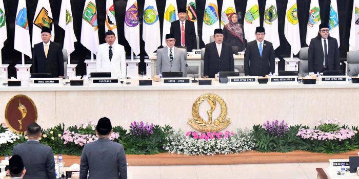 Bupati Ciamis Herdiat Sunarya Ikuti Sertijab Gubernur Jawa Barat sera Rapat Paripurna DPRD Provinsi Jawa Barat di Hari Pertama Pasca Dilantik