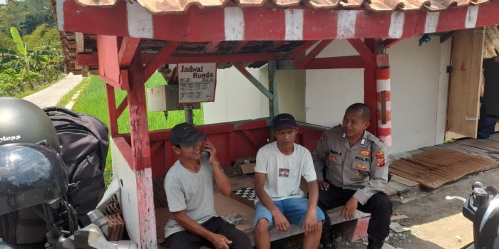 Polsek Rajadesa Intensifkan Kegiatan Rutin Ditingkatkan (KRYD) untuk Jaga Keamanan Wilayah, Kapolres Ciamis Tekankan Pentingnya Kehadiran Polisi di Tengah Masyarakat