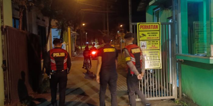 Cipkon Jam Rawan, Sat Samapta Polres Ciamis Patroli Kamtibmas ke Perum Green Garden